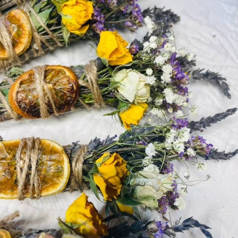 LAVENDER, MINT AND LEMON SPRING SMUDGE STICK